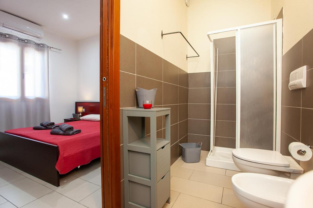 Mivida "Le Stanze Di Ada" Bed & Breakfast San Teodoro  Luaran gambar
