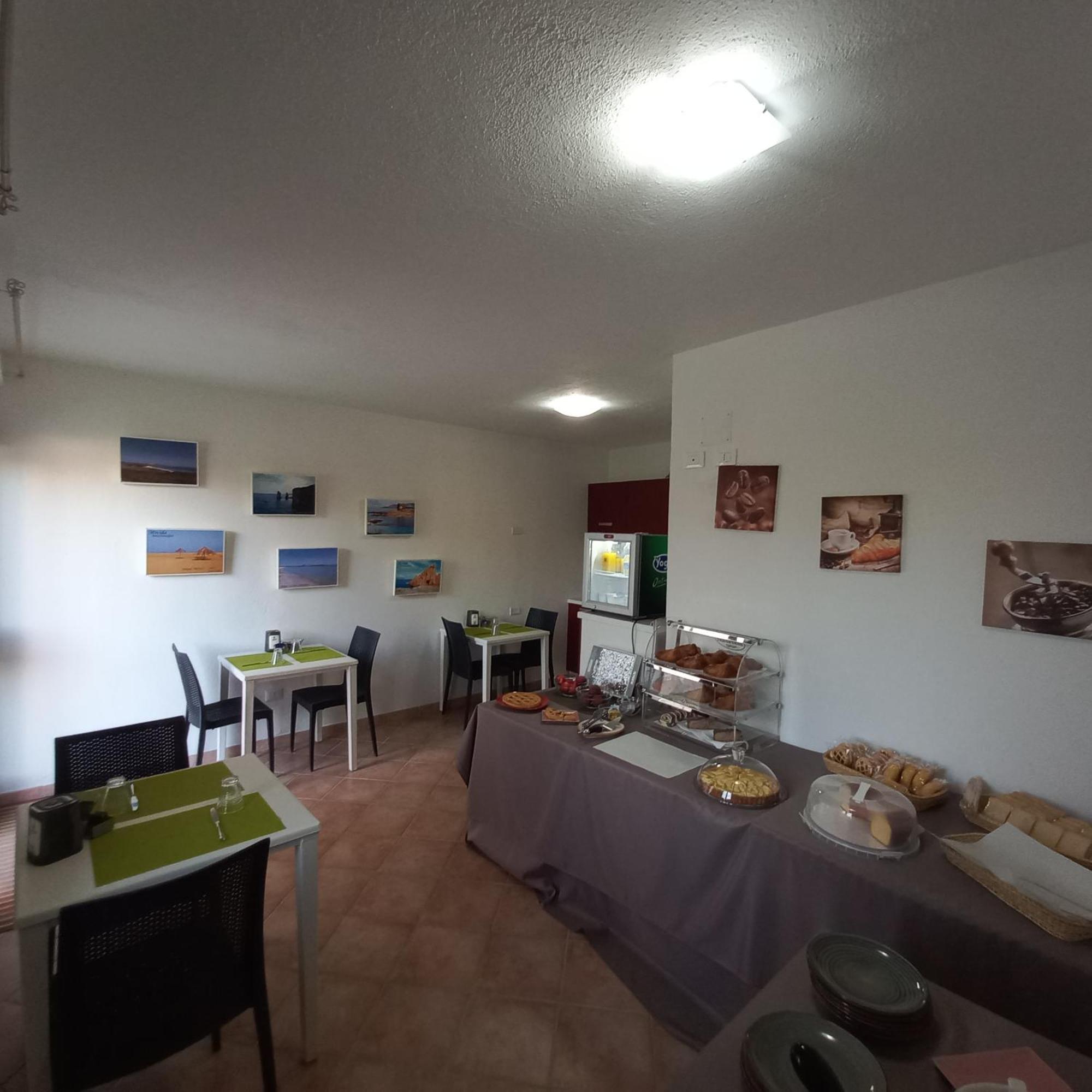 Mivida "Le Stanze Di Ada" Bed & Breakfast San Teodoro  Luaran gambar
